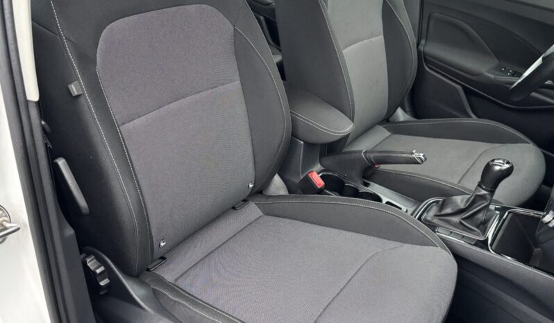 
								Skoda Fabia Ambition 1.0 TSI 95 C.V. full									