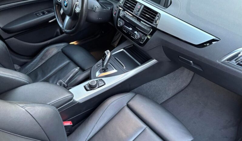 
								BMW Serie1 118DA Pack M full									