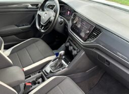 
										Volkswagen T-Roc Sport 1.5 TSI 150 C.V. DSG. full									