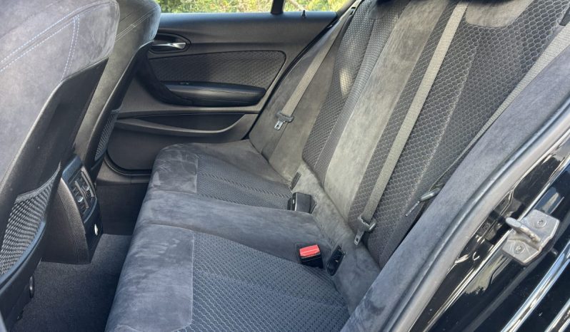 
								BMW Serie1 120DA Pack M full									