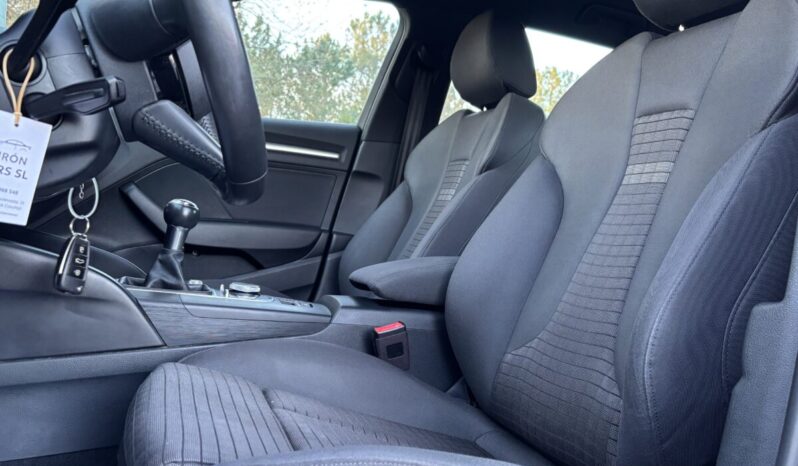 
								Audi A3 Sportback S-Line 30 TDI 116 C.V. full									