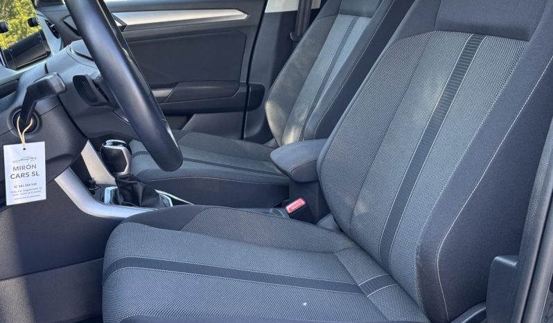 
								Volkswagen T-Roc Life 1.5 TSI 150 C.V. DSG. full									