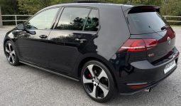 Volkswagen Golf GTI VII Performance 2.0 TSI 230 C.V. DSG.
