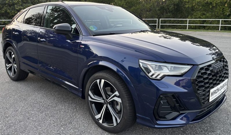 
								Audi Q3 Sportback Black Line 35 TFSI 150 C.V. HEV. S-Tronic. full									