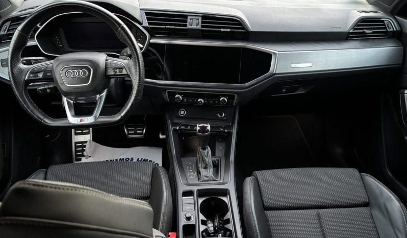 
								Audi Q3 Sportback Black Line 35 TFSI 150 C.V. HEV. S-Tronic. full									