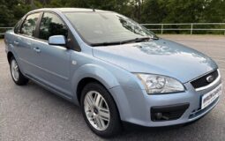
										Ford Focus Sedan Ghia 1.6i 115 C.V. full									