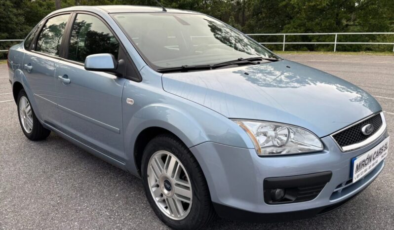 
								Ford Focus Sedan Ghia 1.6i 115 C.V. full									