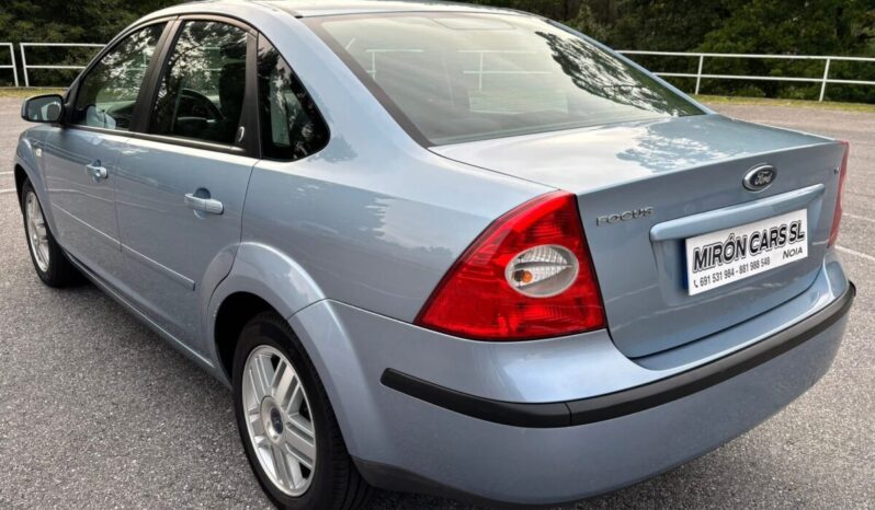 
								Ford Focus Sedan Ghia 1.6i 115 C.V. full									