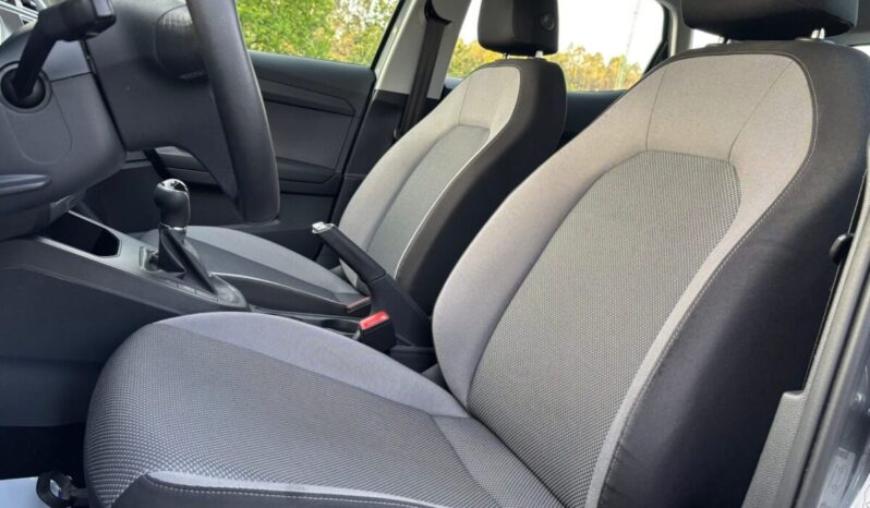 
								Seat Ibiza Style 1.0 ECOTSI 95 C.V. full									