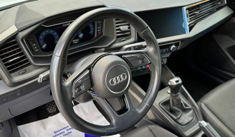 
								Audi A1 Sportback S-Line 30 TFSI 116 C.V. full									