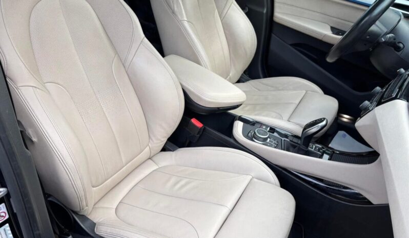 
								BMW X1 Pack M sDrive 18DA full									