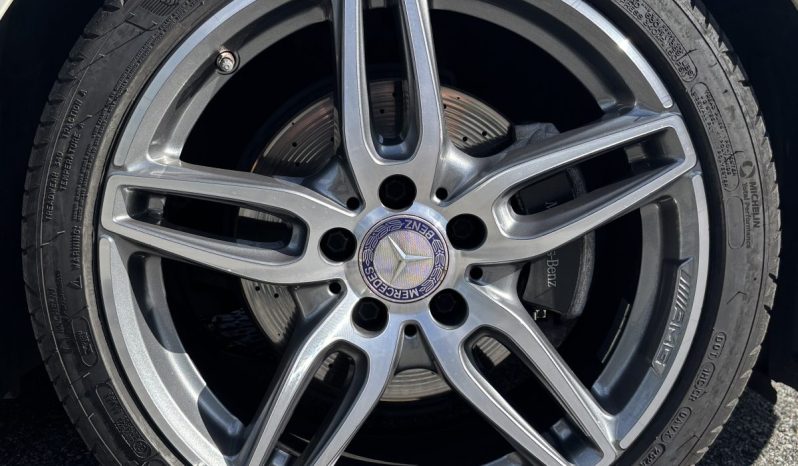 
								Mercedes-Benz A220D AMG 7G-DCT full									