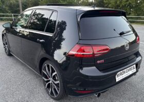 Volkswagen Golf GTI VII Performance 2.0 TSI 230 C.V. DSG.