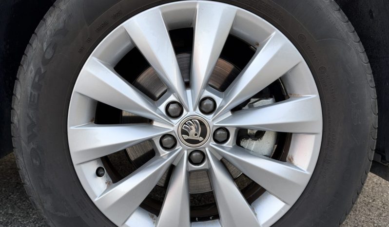 
								Skoda Kamiq Ambition 1.0 TSI 110 C.V. full									