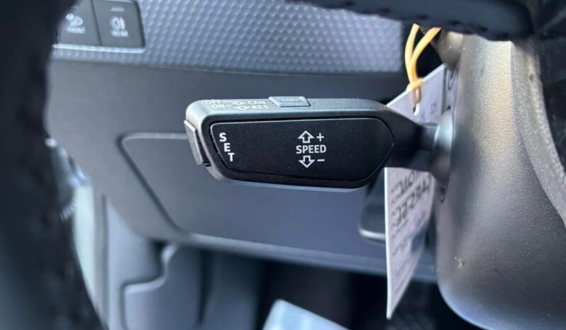 
								Audi A1 Sportback Adrenalin 25 TFSI 95 C.V. full									