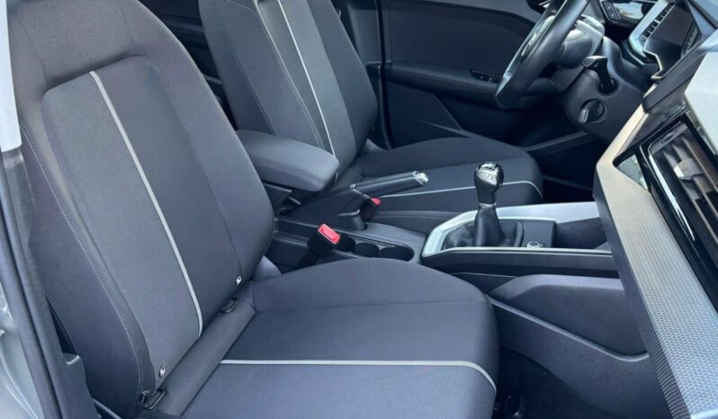 
								Audi A1 Sportback Adrenalin 25 TFSI 95 C.V. full									