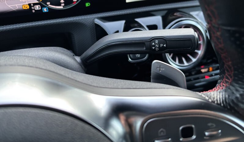 
								Mercedes-Benz Clase A A200D AMG. full									