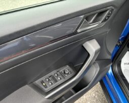 
										Volkswagen T-Roc Sport 1.5 TSI 150 C.V. full									