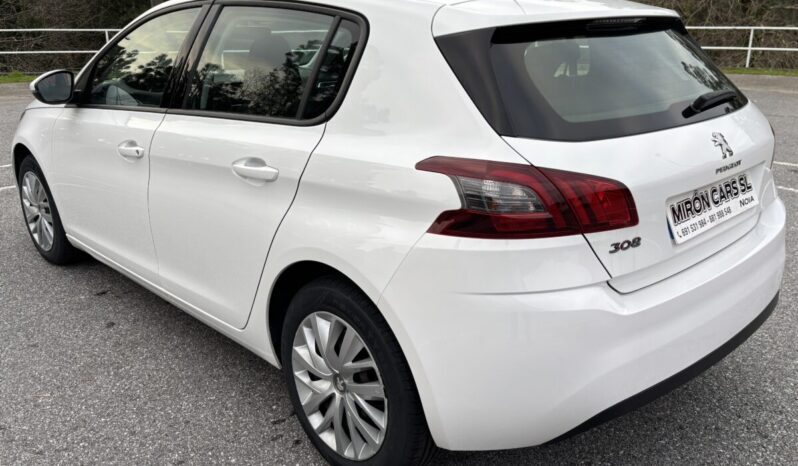 
								Peugeot 308 Business Line 1.5 BlueHDI 130 C.V. full									