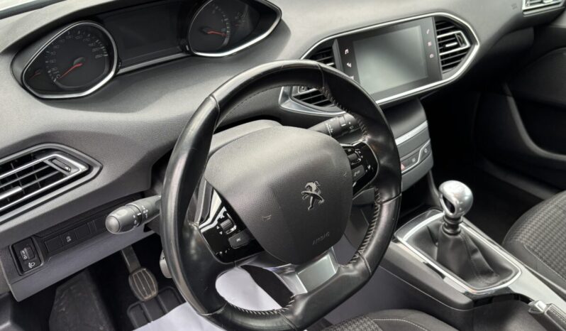 
								Peugeot 308 Business Line 1.5 BlueHDI 130 C.V. full									