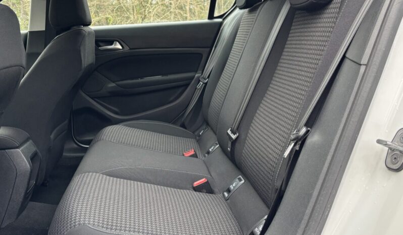 
								Peugeot 308 Business Line 1.5 BlueHDI 130 C.V. full									