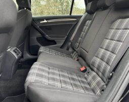 
										Volkswagen Golf VII GTD 2.0 TDI 184 C.V. full									