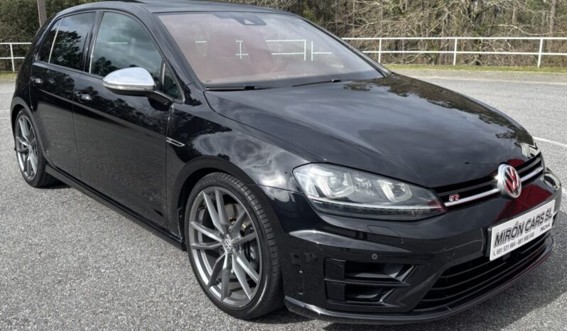 
								Volkswagen Golf VII R 2.0 TSI 300 C.V. 4 Motion. full									