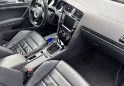
										Volkswagen Golf VII R 2.0 TSI 300 C.V. 4 Motion. full									