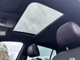 
										Volkswagen Golf VII R 2.0 TSI 300 C.V. 4 Motion. full									