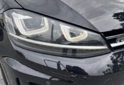 
										Volkswagen Golf VII R 2.0 TSI 300 C.V. 4 Motion. full									