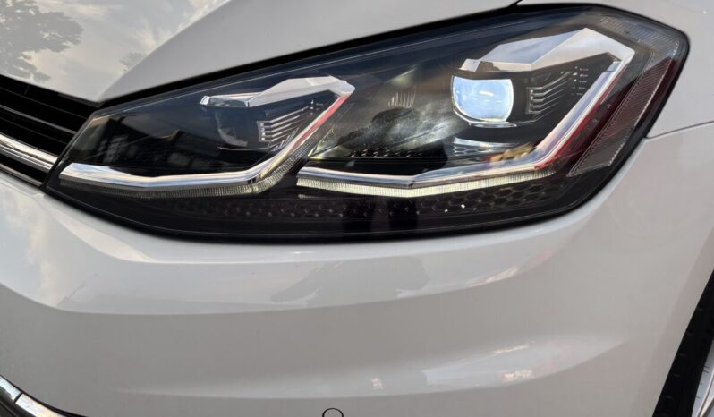 
								Volkswagen Golf 7.5 Advance 1.6 TDI 116 C.V. full									