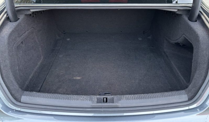 
								Audi A4 Advance 2.0 TDI 143 C.V. full									