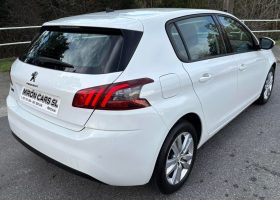 Peugeot 308 Style 1.5 BlueHDI 130 C.V.