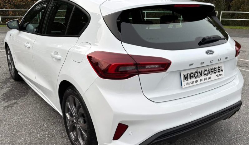 
								Ford Focus ST-Line 1.0 Ecoboost 125 C.V. full									