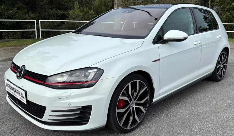 
								Volkswagen Golf GTI VII Performance 2.0 TSI 230 C.V. DSG. full									
