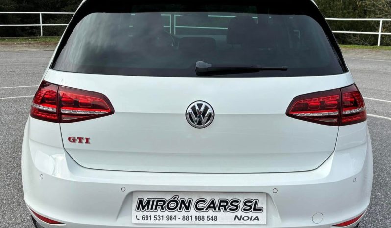 
								Volkswagen Golf GTI VII Performance 2.0 TSI 230 C.V. DSG. full									