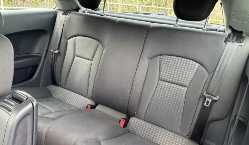 
								Audi A1 Ambition 1.6 TDI 90 C.V. full									