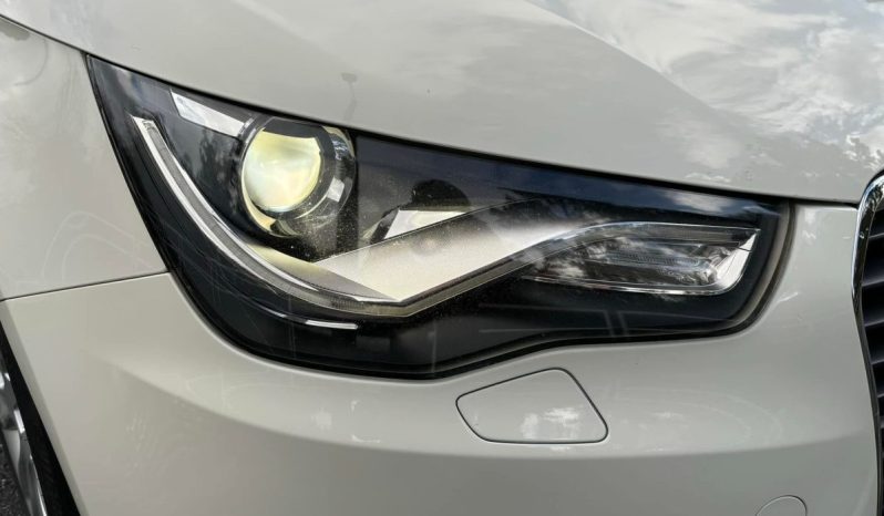 
								Audi A1 Ambition 1.6 TDI 90 C.V. full									