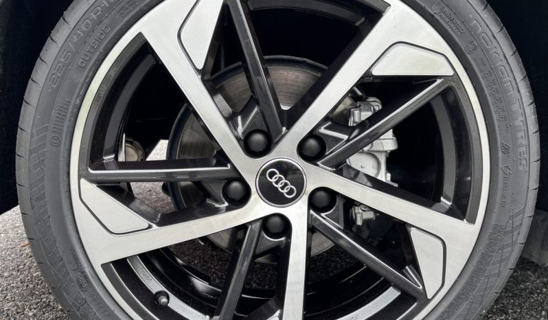 
								Audi A3 Sportback S-Line 35 TDI 150 C.V. full									