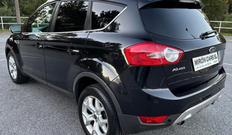 
								Ford Kuga Trend 2.0 TDCI 136 C.V. full									