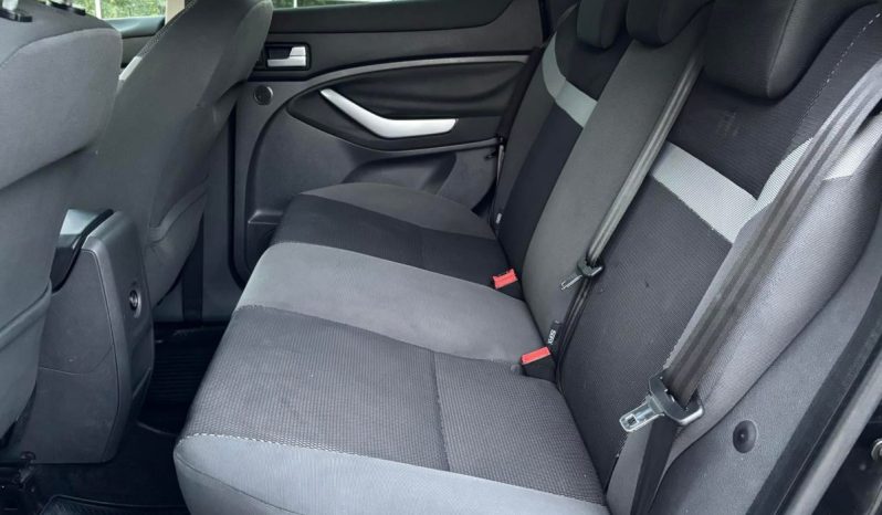 
								Ford Kuga Trend 2.0 TDCI 136 C.V. full									