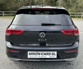 Volkswagen Golf 8 Life 2.0 TDI 115 C.V.