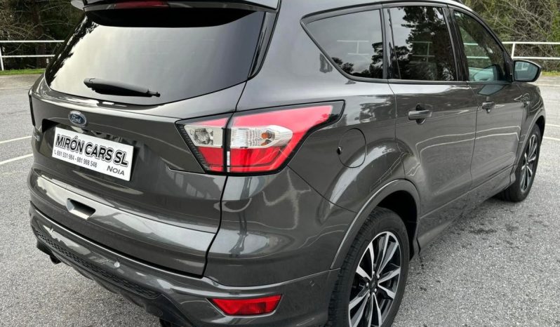 
								Ford Kuga ST-Line 2.0 TDCI 150 C.V. full									