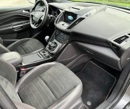 
										Ford Kuga ST-Line 2.0 TDCI 150 C.V. full									