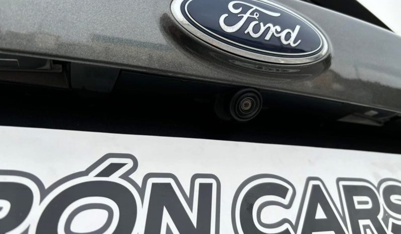 
								Ford Kuga ST-Line 2.0 TDCI 150 C.V. full									