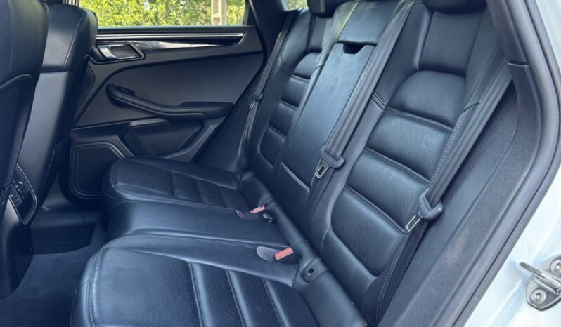 
								Porsche Macan S Diesel full									
