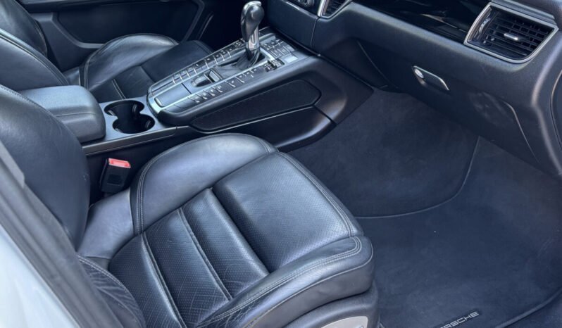 
								Porsche Macan S Diesel full									