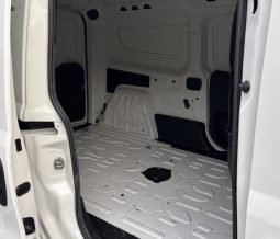 
										Fiat Doblo Maxi Cargo 1.6 Multijet 105 C.V. full									
