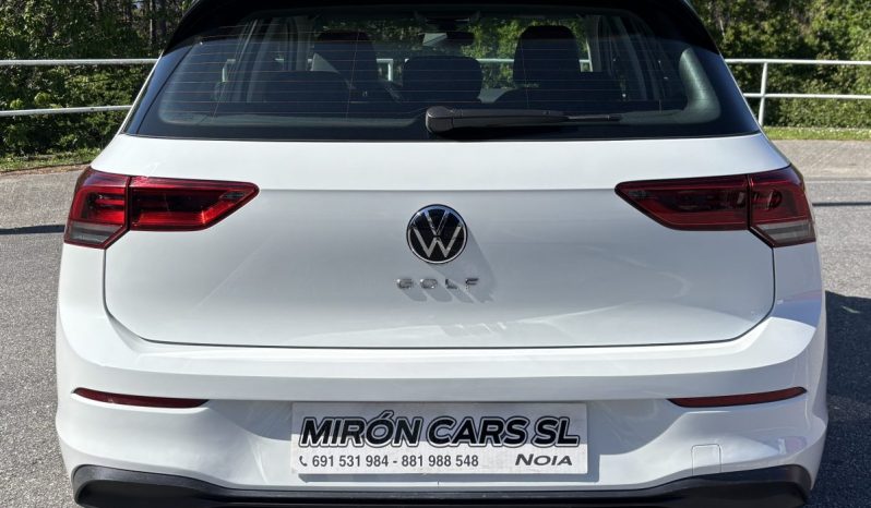 
								Volkswagen Golf 8 Advance 2.0 TDI 115 C.V. full									