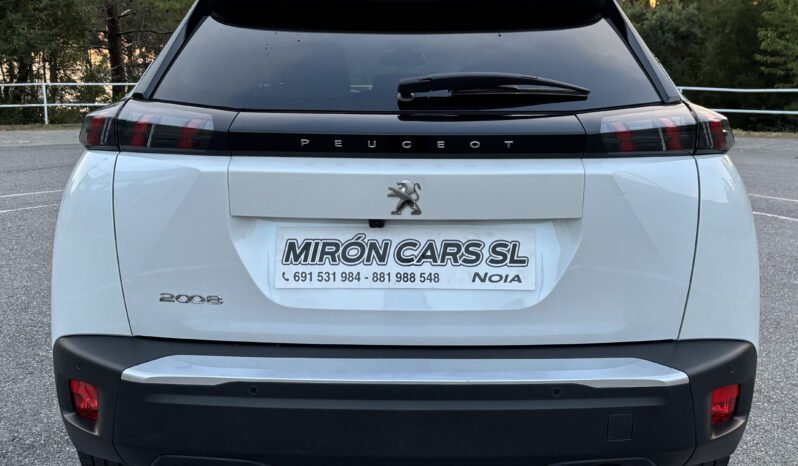 
								Peugeot 2008 Allure 1.5 BlueHDI 110 C.V. full									